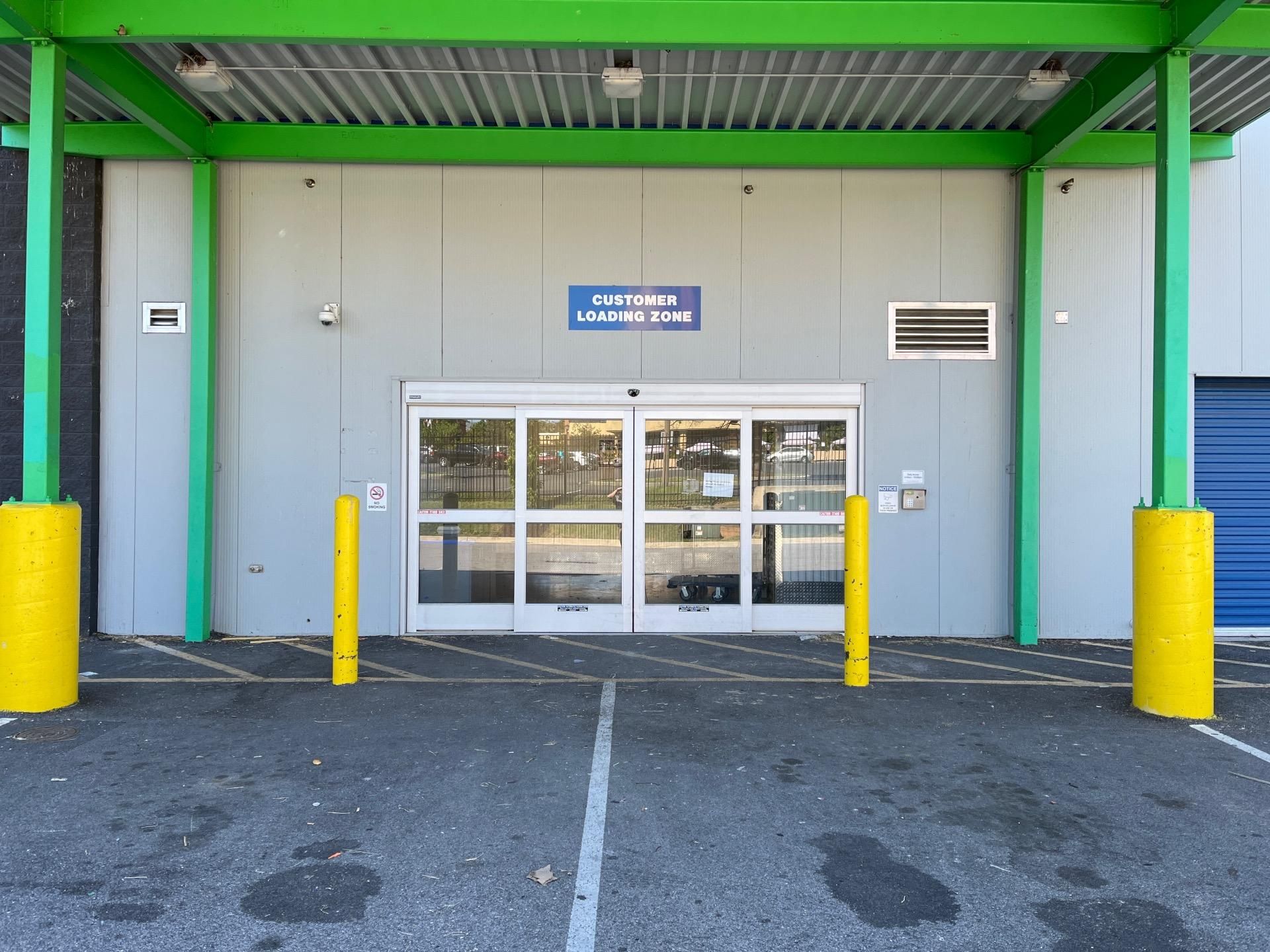 5×5 Self Storage Unit in Baltimore, MD 5425 O'Donnell St Baltimore, Maryland 2