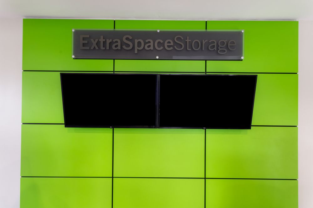 Extra Space Storage  8900 NW 12th St in Doral, FL