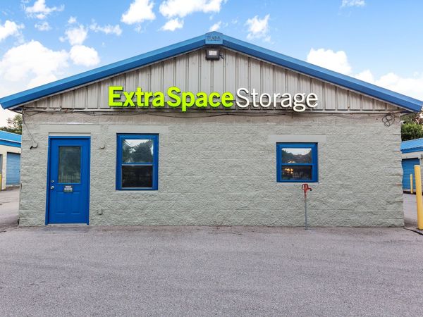 Extra Space Storage facility at 111 N Daniels Way - Bloomington, IN