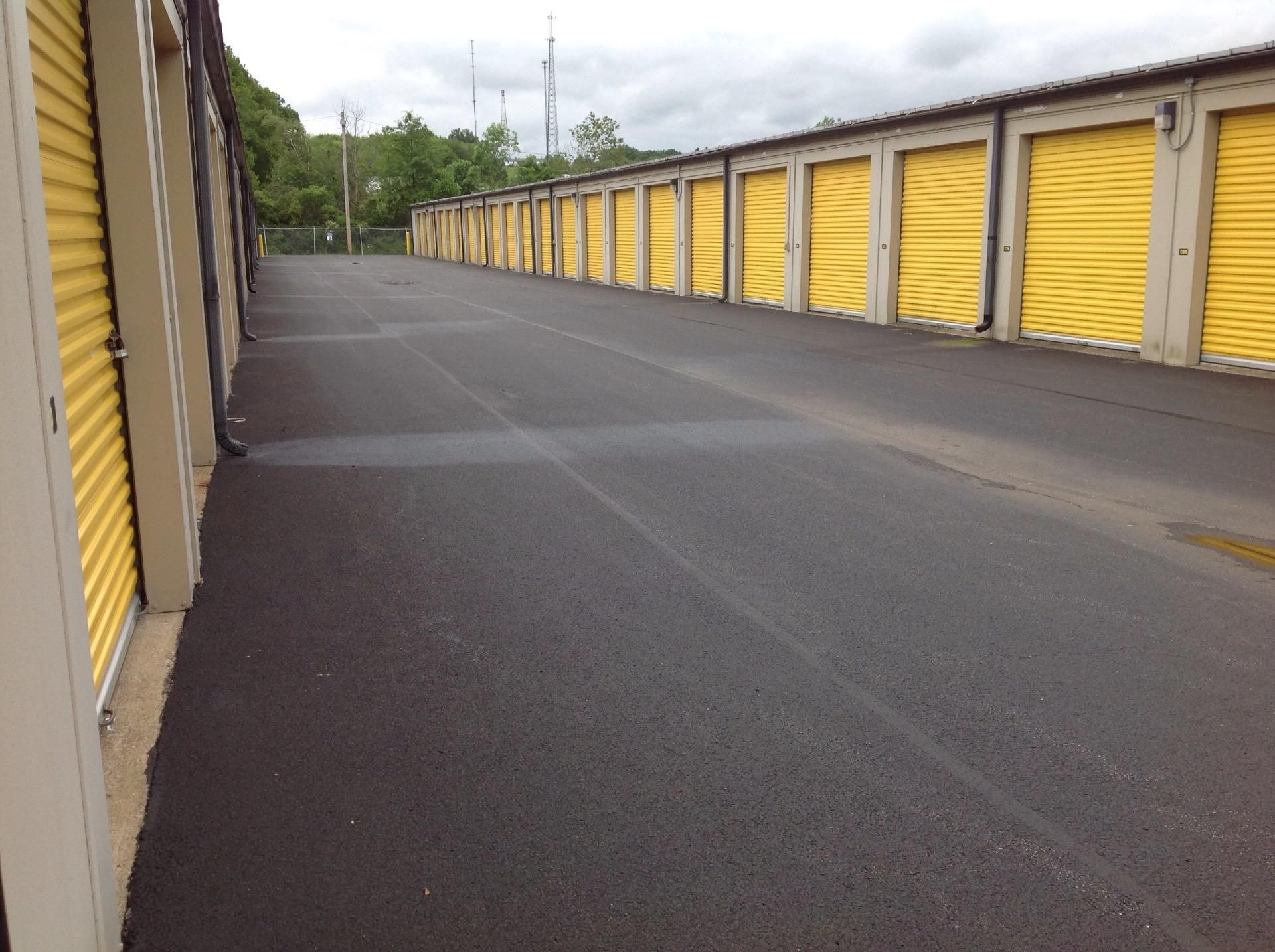 Extra Space Storage  230 Snyder Rd in Hermitage, PA