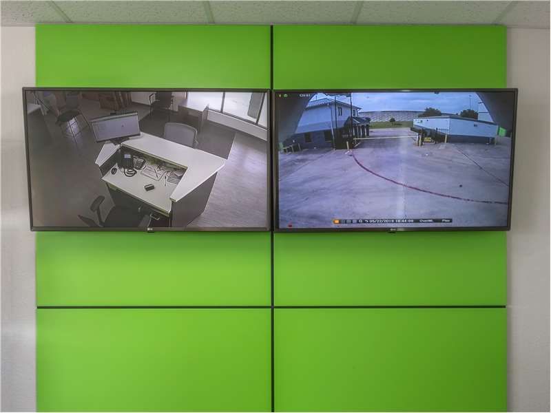 Extra Space Storage  5401 W Rosedale St in Fort Worth, TX