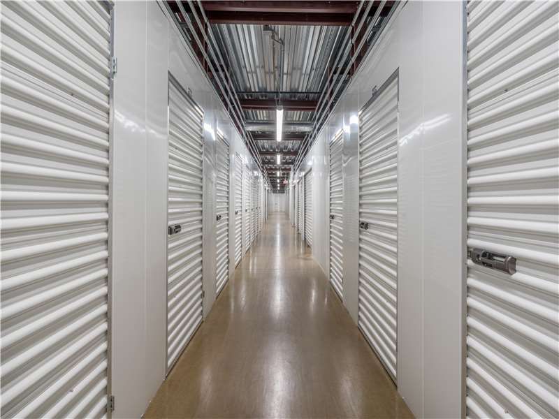 Extra Space Storage  924 Northside Dr NW in Atlanta, GA