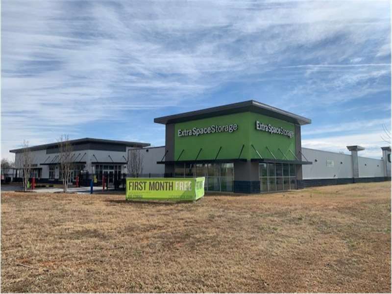Extra Space Storage  104 La Von Ln in Easley, SC