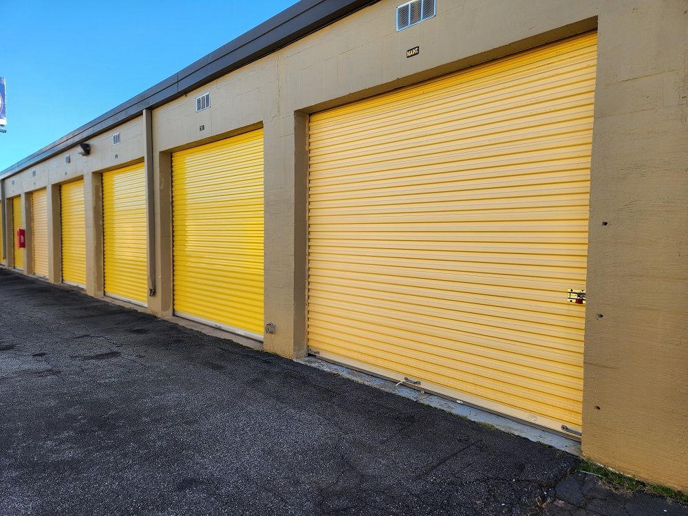 Extra Space Storage  1195 Gresham Rd in Marietta, GA