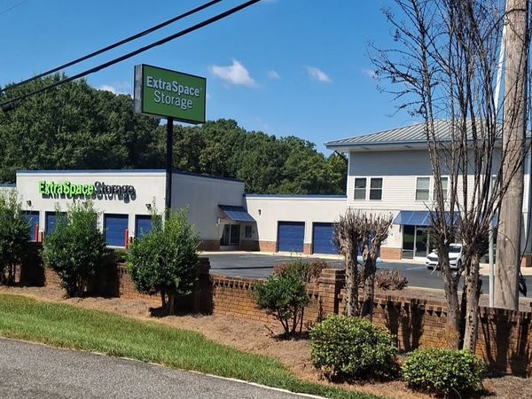 Extra Space Storage facility at 2107 Big Oak Ln - Rock Hill, SC