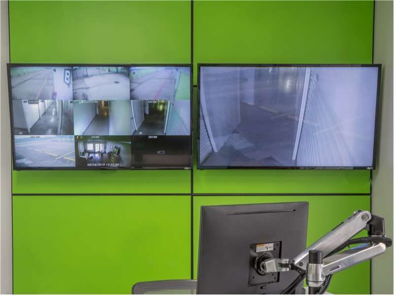 Extra Space Storage  5208 Reading Rd in Rosenberg, TX