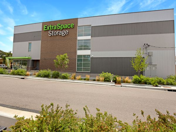 Extra Space Storage facility at 3879 Adams St - Denver, CO
