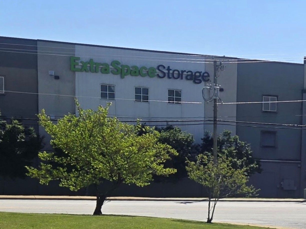 Extra Space Storage  401 Dunbar St in Greenville, SC