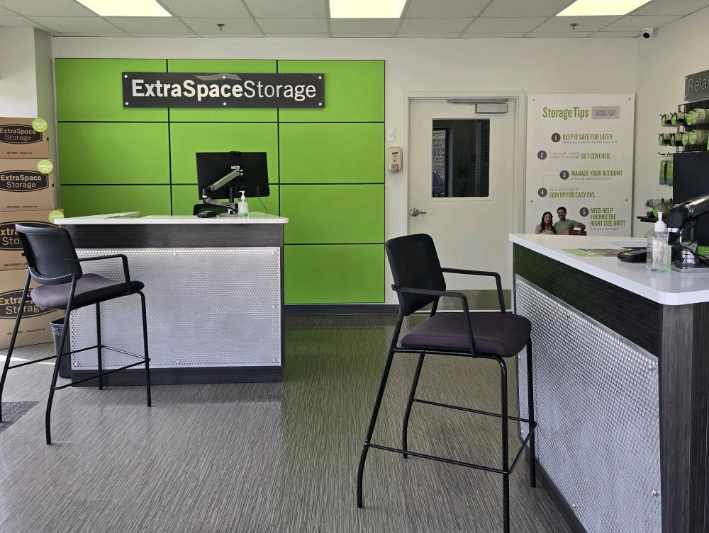 Extra Space Storage in Powder Springs, GA  5097 Dallas Hwy 3