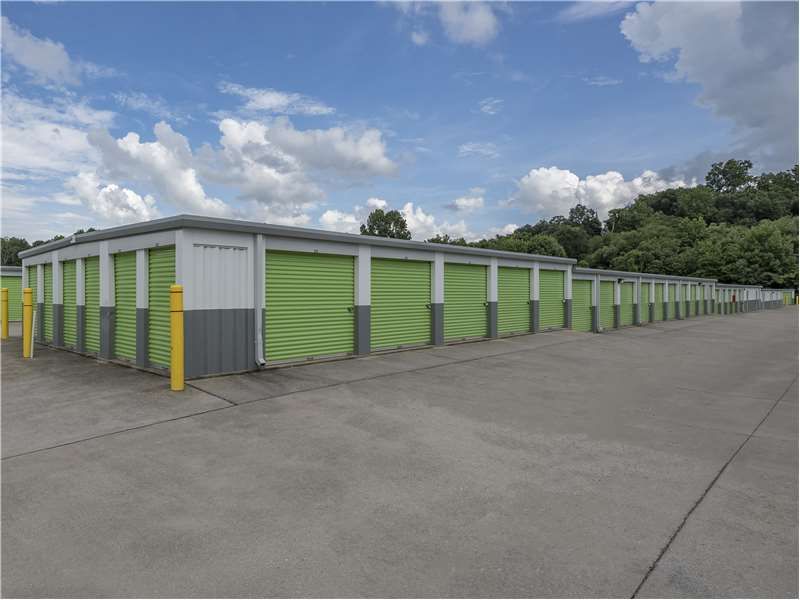 Extra Space Storage  3600 Wade Hampton Blvd in Taylors, SC