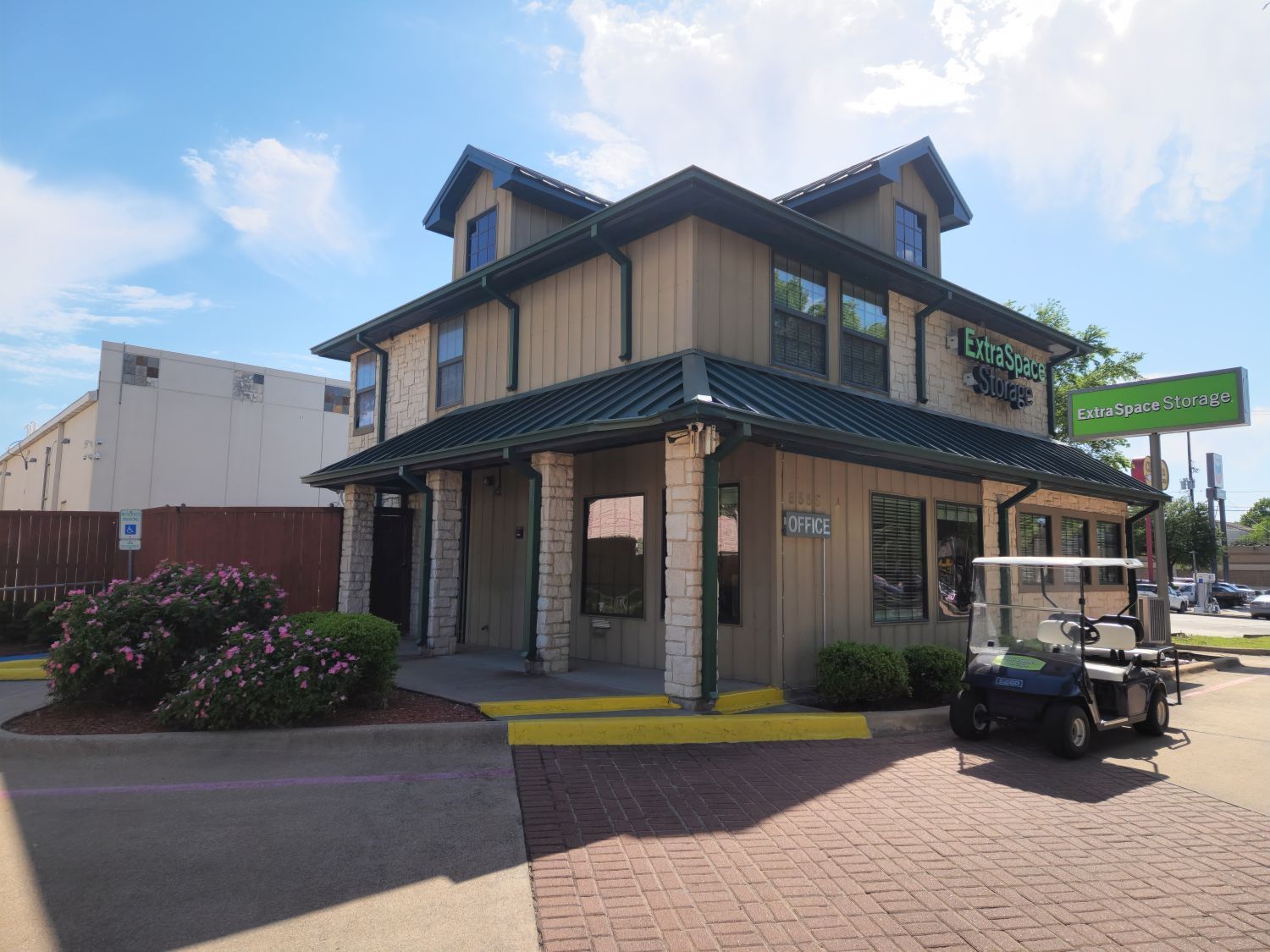 5×5 Self Storage Unit in Dallas, TX