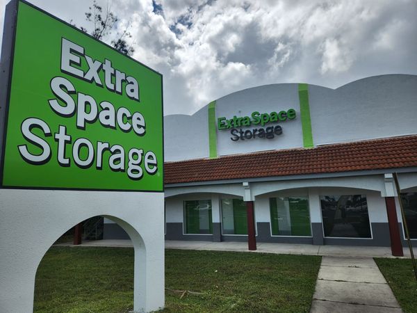 Extra Space Storage facility at 12560 Tamiami Trl S - North Port, FL