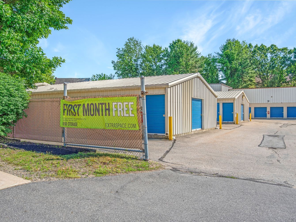 Extra Space Storage facility at 56 6th St - Dover, NH