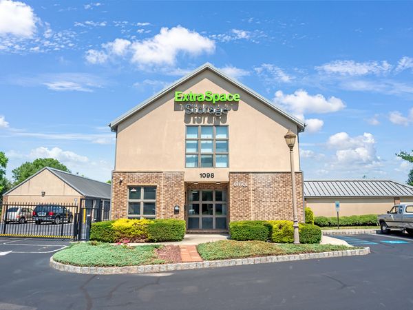 Extra Space Storage facility at 1098 Route 130 - Robbinsville, NJ