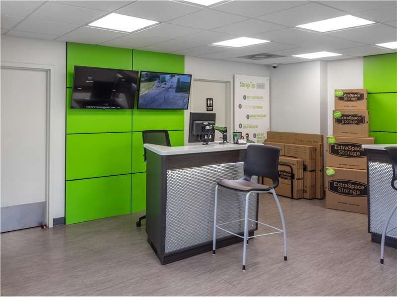 5×5 Self Storage Unit in Stoughton, MA 20 Washington St Stoughton, Massachusetts 3