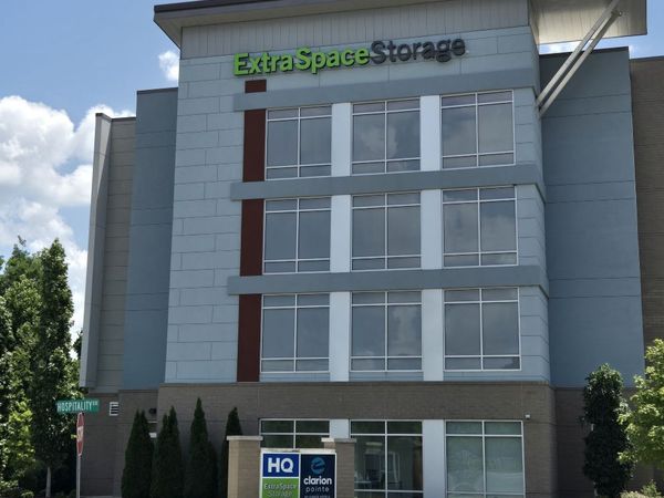 Extra Space Storage facility at 6200 Hospitality Dr - Franklin, TN