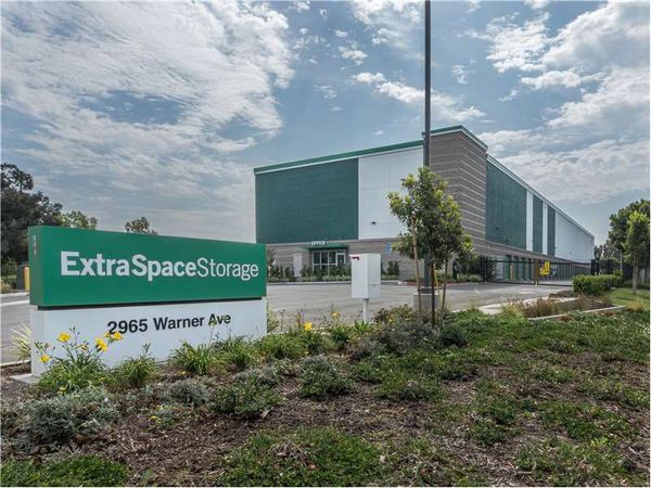 Extra Space Storage facility at 2965 Warner Ave - Irvine, CA