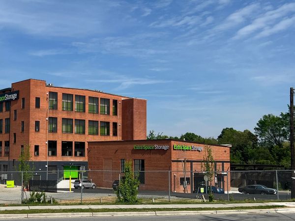 Extra Space Storage facility at 2500 E Market St - Greensboro, NC