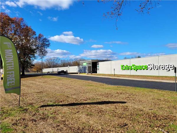 Extra Space Storage facility at 53 Manning Rd - Enfield, CT
