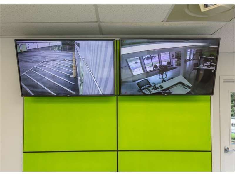 Extra Space Storage  2005 Trout Rd in Annapolis, MD