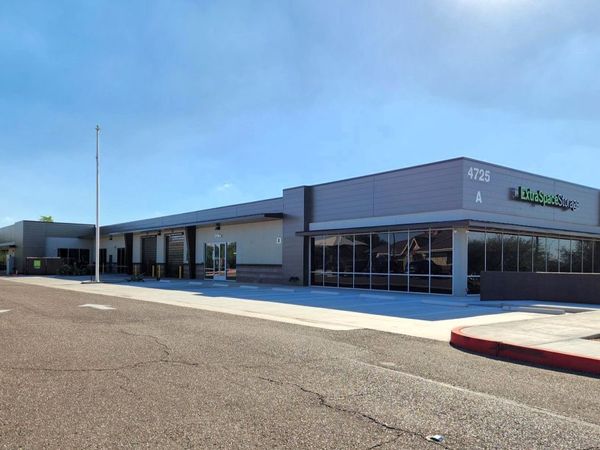 Extra Space Storage facility at 4725 E Dynamite Blvd - Cave Creek, AZ