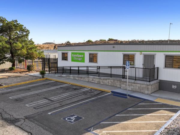 Extra Space Storage facility at 18435 Bear Valley Rd - Hesperia, CA