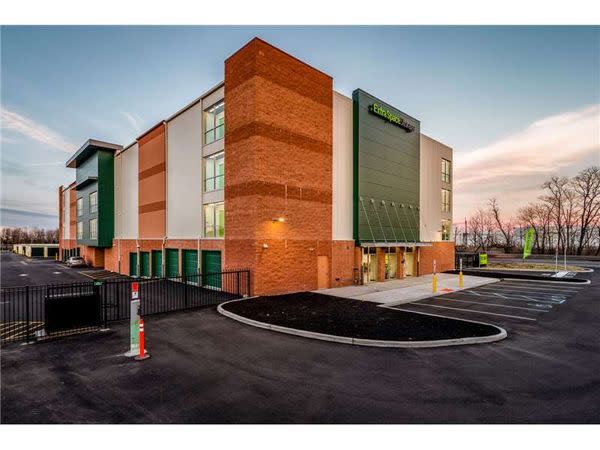 Cheap Storage Units in Carteret, NJ (from $5) | Extra Space Storage