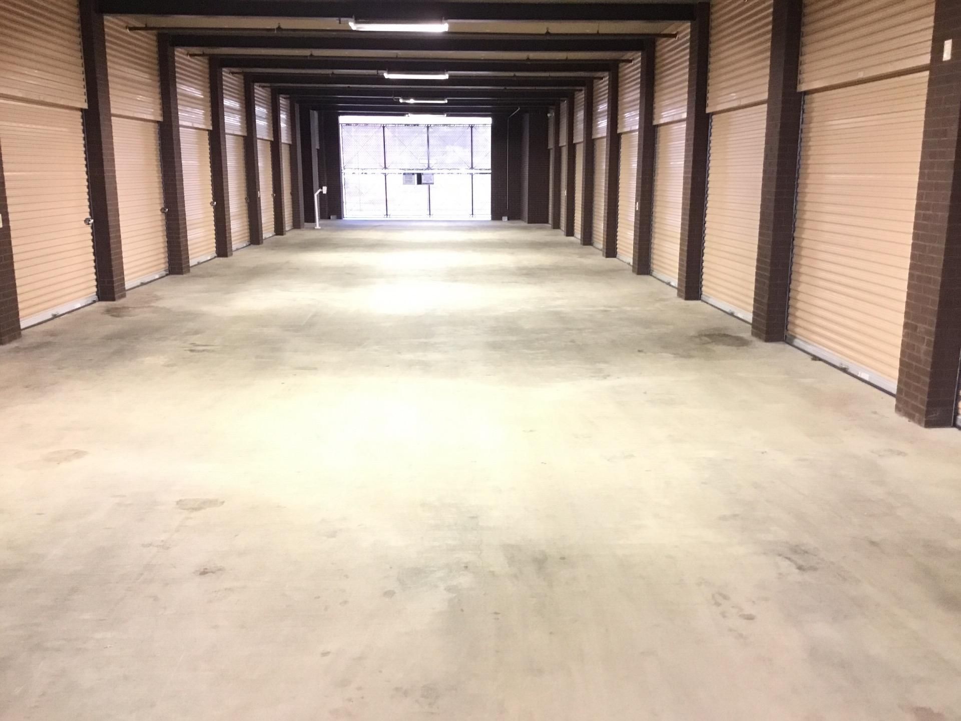 Extra Space Storage  3501 Cox Rd in Henrico, VA
