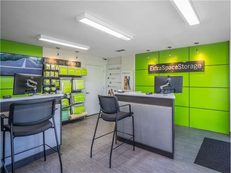 6×5 Self Storage Unit in Gilroy, CA 8900 Murray Ave Gilroy, California 3