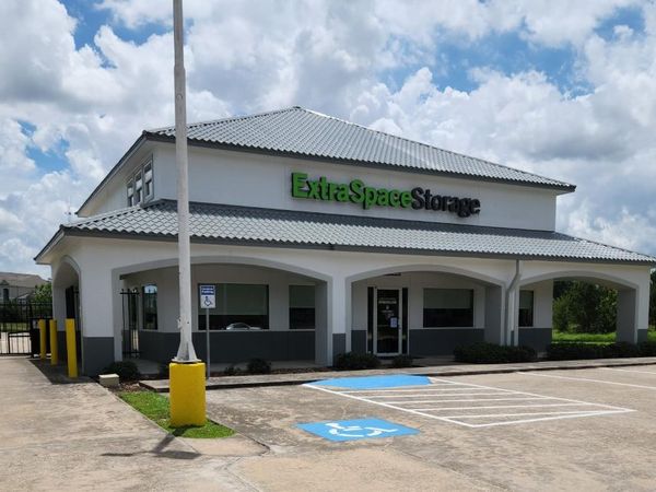 Extra Space Storage facility at 7400 Barker Cypress Rd - Cypress, TX