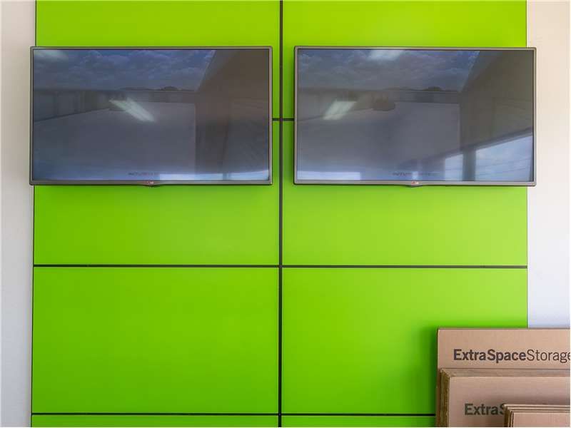 Extra Space Storage  8441 Clark Rd in Duncanville, TX