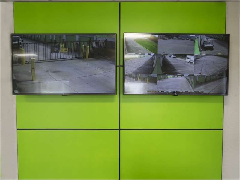 Extra Space Storage  1101 Marshall Farms Rd in Ocoee, FL