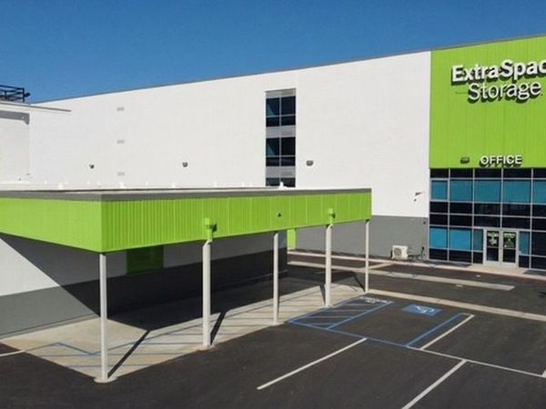 Extra Space Storage facility at 5045 Old Scandia Ln - Calabasas, CA
