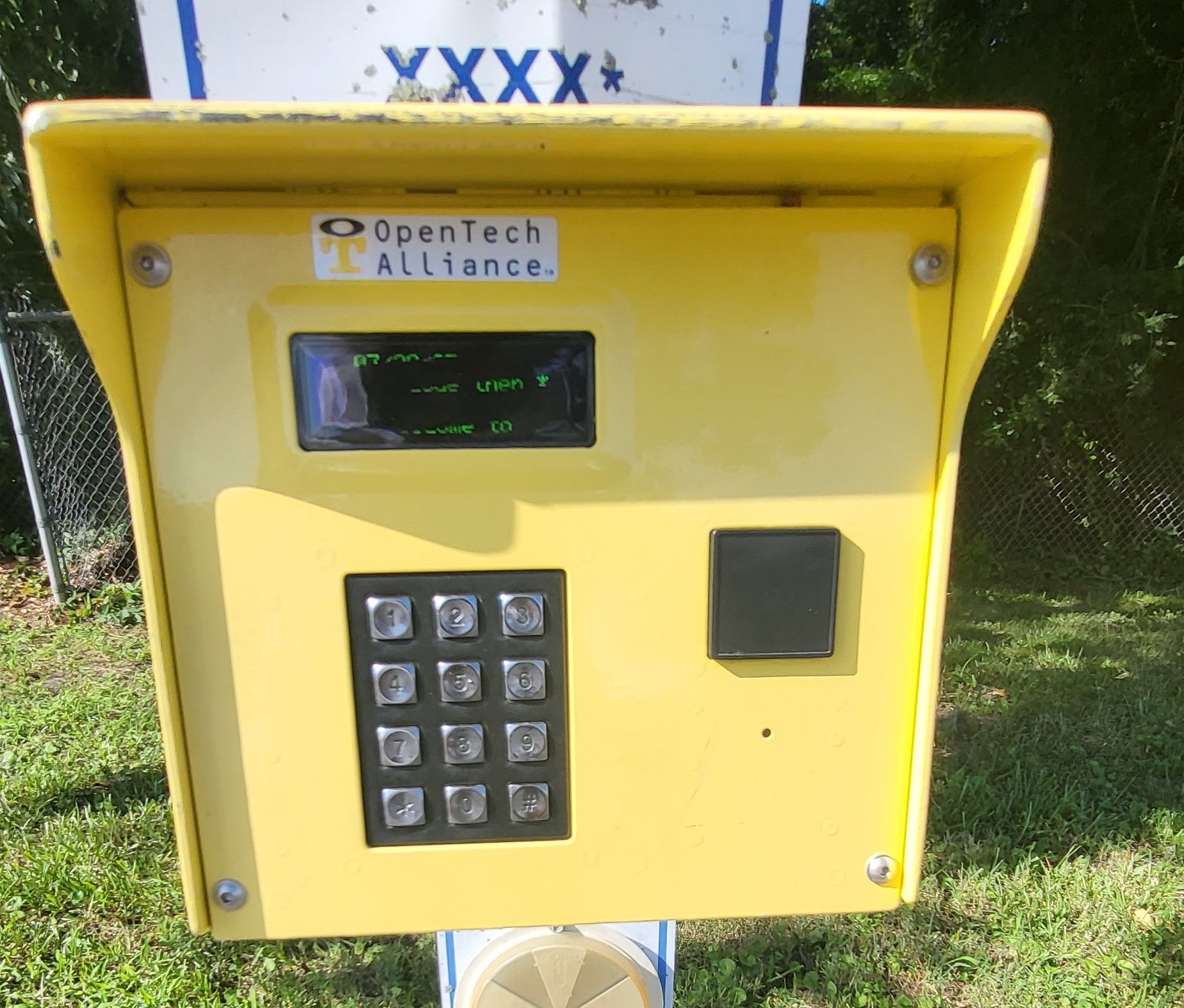 40×10 Parking Lot in Chesapeake, VA 2703 Battlefield Blvd S Chesapeake, Virginia 2