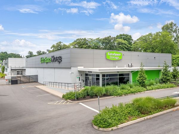 Extra Space Storage facility at 100 Snake Hill Rd - West Nyack, NY