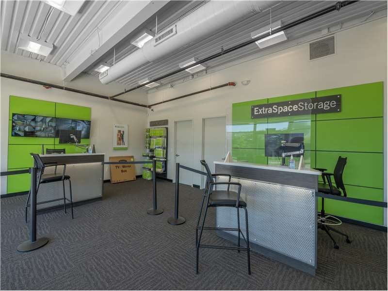 4×5 Self Storage Unit in Curtis Bay, MD 7620 Energy Pkwy Curtis Bay, Maryland 3