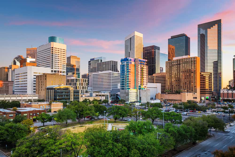 Article image for: How Much Does Hiring a Moving Company Cost in Houston?