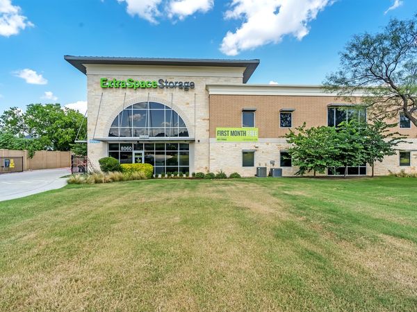 Extra Space Storage facility at 8060 Precinct Line Rd - Colleyville, TX