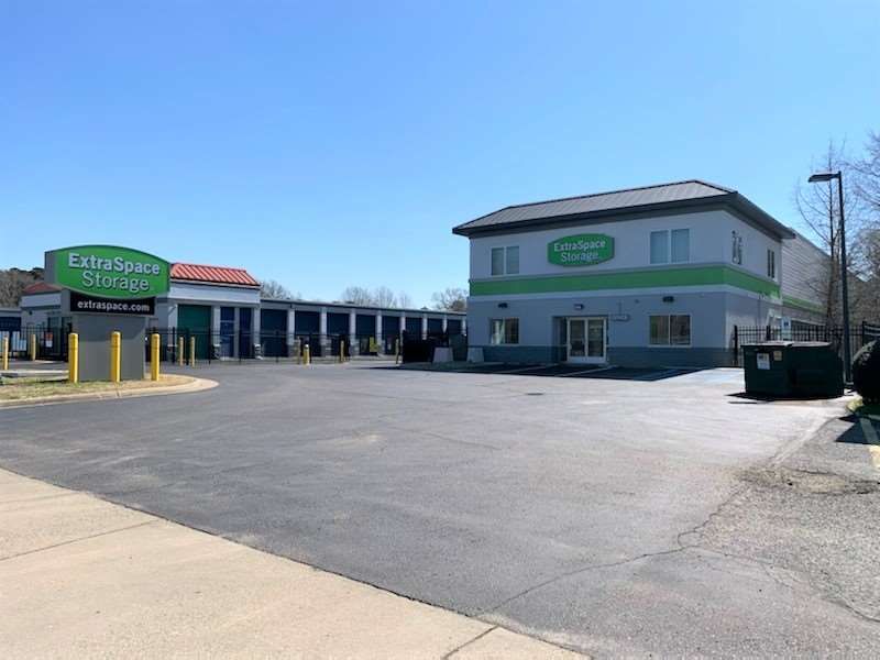 Extra Space Storage  3264 S Military Hwy in Chesapeake, VA