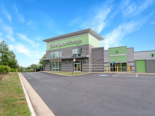 Extra Space Storage facility at 11607 Nokesville Rd - Bristow, VA