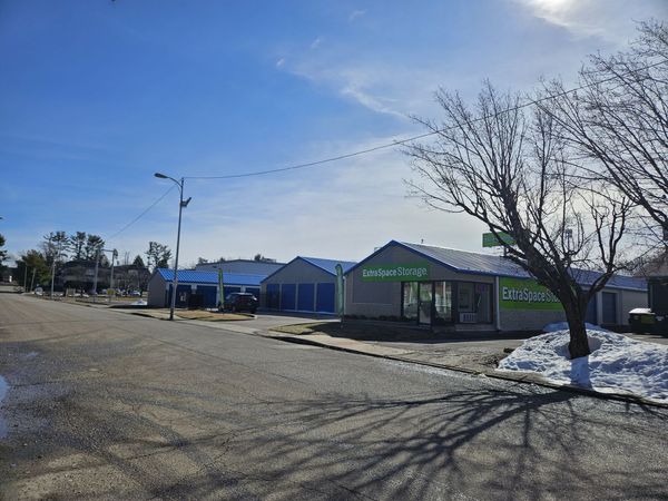 Extra Space Storage facility at 4815 Tippecanoe Dr - Evansville, IN