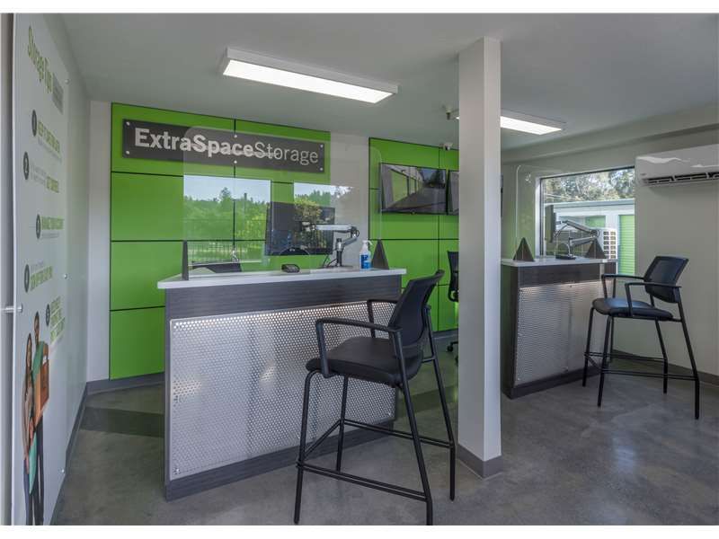 5×5 Self Storage Unit in Scotts Valley, CA 90 Santas Village Rd Scotts Valley, California 3