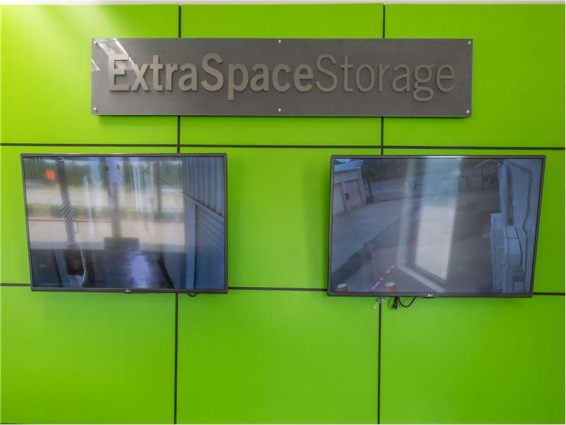 Extra Space Storage  5104 14th St in Murphy, TX
