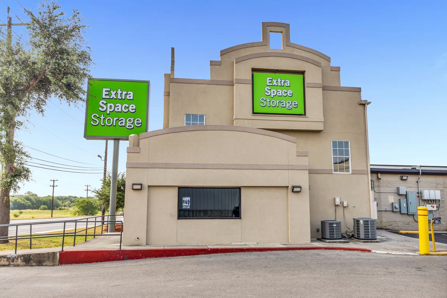 Extra Space Storage  6110 Walzem Rd in San Antonio, TX