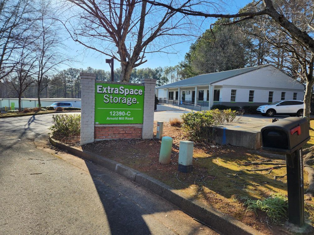 Extra Space Storage in Alpharetta, GA  12390 Arnold Mill Rd STE C