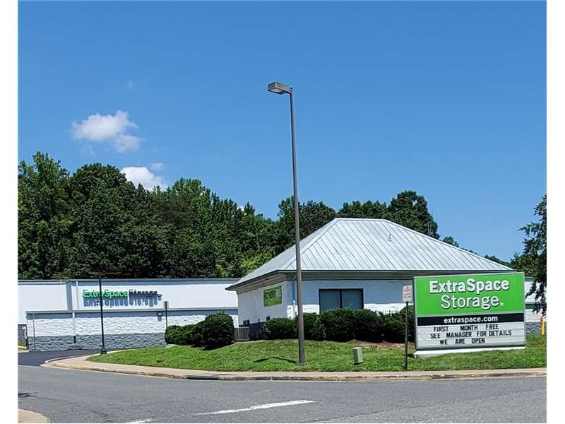 20×10 Garage in Stafford, VA 10 Susa Dr Stafford, Virginia