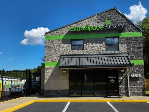 Extra Space Storage facility at 8255 Washington Blvd - Jessup, MD