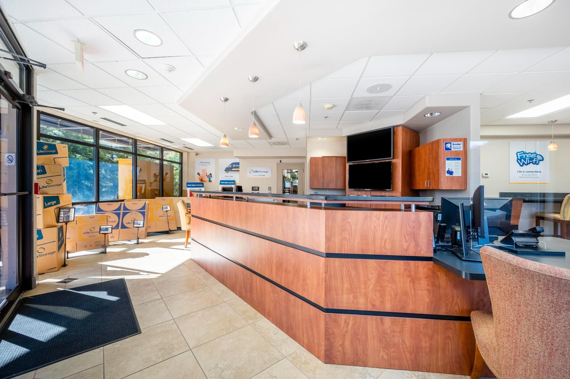 5×5 Self Storage Unit in Kennesaw, GA 1125 Roberts Blvd NW Kennesaw, Georgia 3