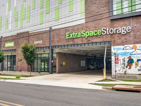 Extra Space Storage facility at 204 N Stonestreet Ave - Rockville, MD