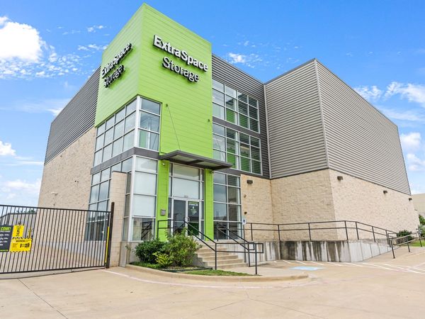 Extra Space Storage facility at 4311 Communications Dr - Dallas, TX